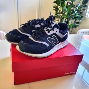New Balance 997H Youth Size 12.5US, 12UK, 30.5 EUR